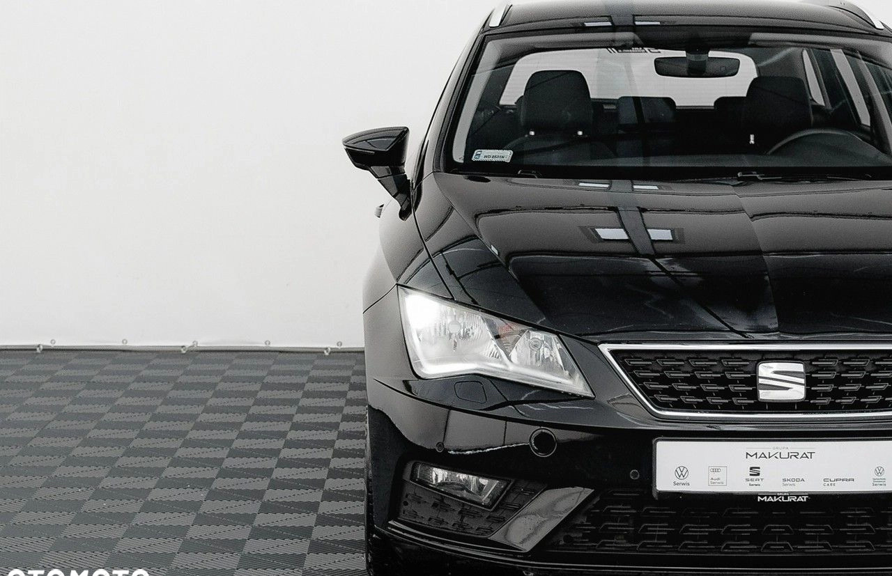 Seat Leon cena 53850 przebieg: 141095, rok produkcji 2019 z Wąbrzeźno małe 596